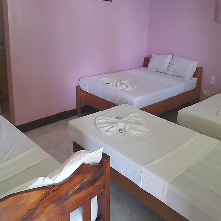 Palangan Bayview Beach Resort Puerto Galera Luaran gambar